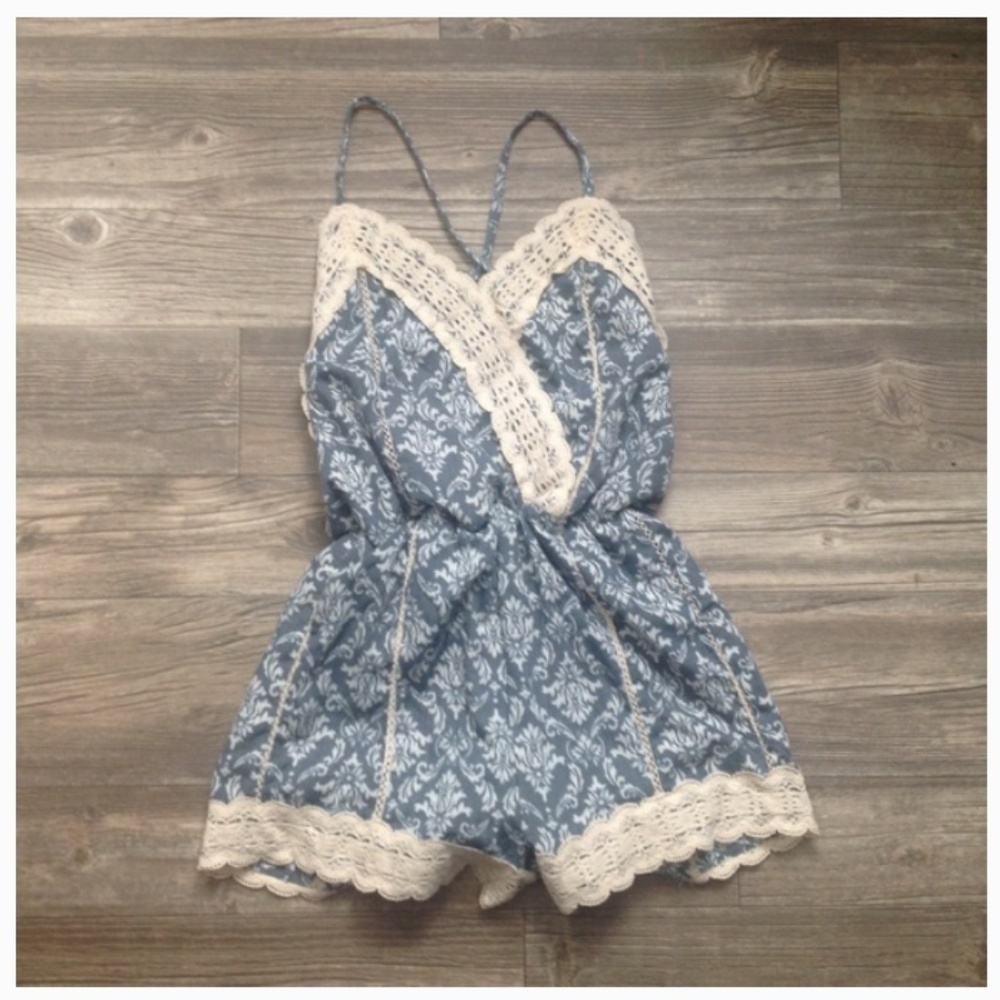 🌺HOST PICK🌺 R&JC // boho open back romper - Picture 2 of 3
